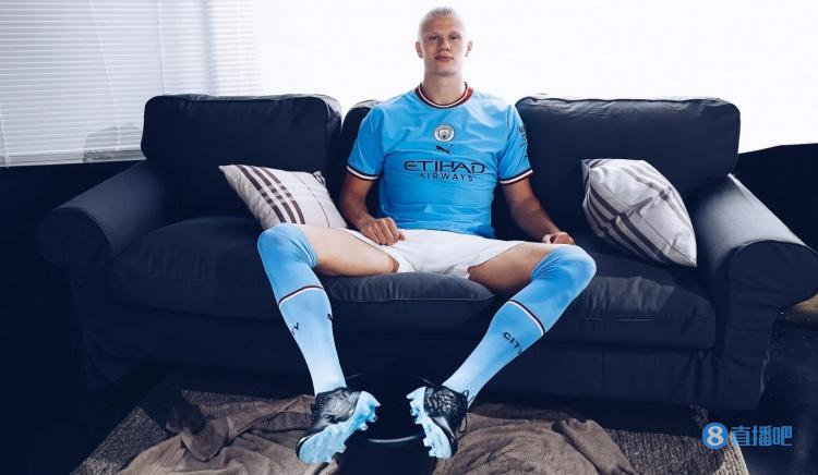 媒体人：北京国安要解散是假消息，想要帮助国安的人有很多（媒体人辟谣：北京国安解散传言不实，愿助国安者众多）