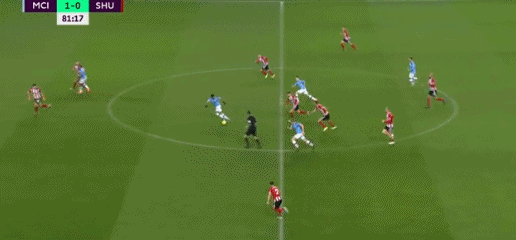 摆大巴击败费耶诺德，阿贾克斯主帅：我很卑鄙（摆大巴制胜费耶诺德，阿贾克斯主帅自嘲：确实有些不光彩）