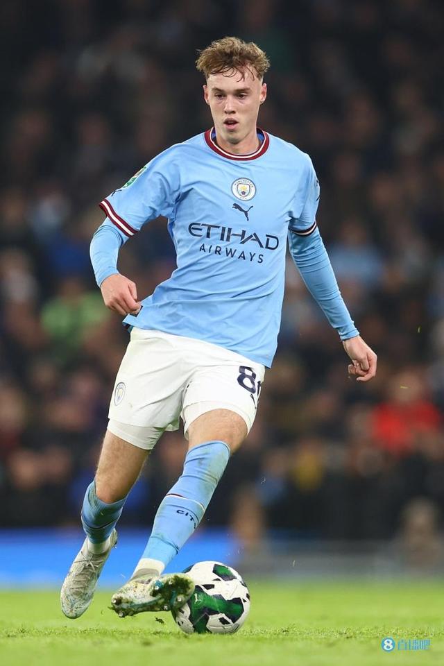 足球联赛赛季最佳球员排行榜公布（足球联赛本赛季最佳球员榜单出炉）