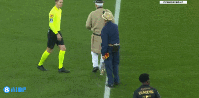 门将成最大主角，连续神扑吓傻对手