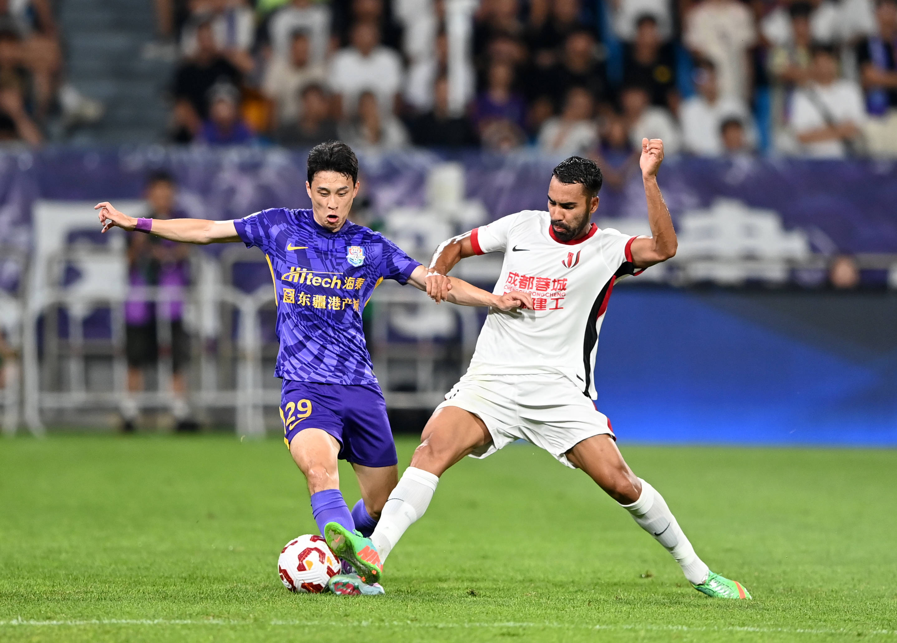 加上他在进 加上他在进